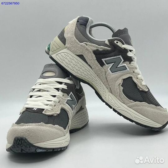 Кроссовки New Balance 2002R