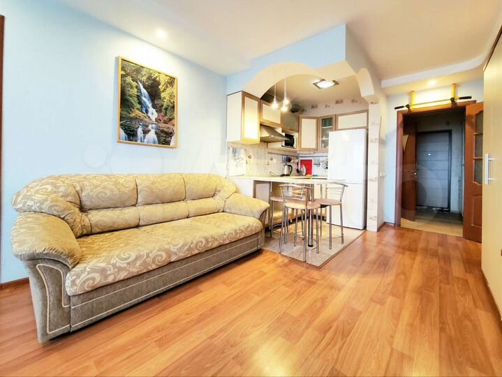 2-к. квартира, 50 м², 9/10 эт.