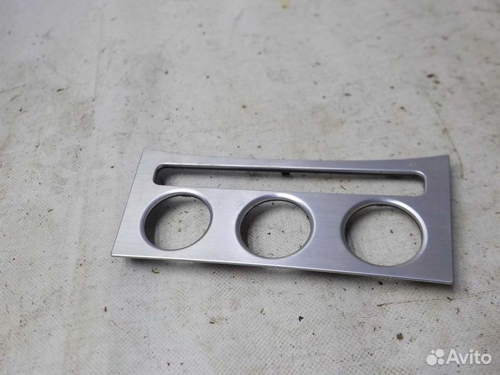 Накладка на торпеду volkswagen passat B6