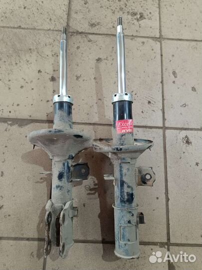 Hyundai getz Стойки переднего амортизатора