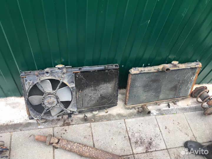 Радиатор охлаждения Toyota Sprinter Carib 4WD (ае9