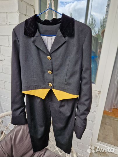 Фрак для верховой езды