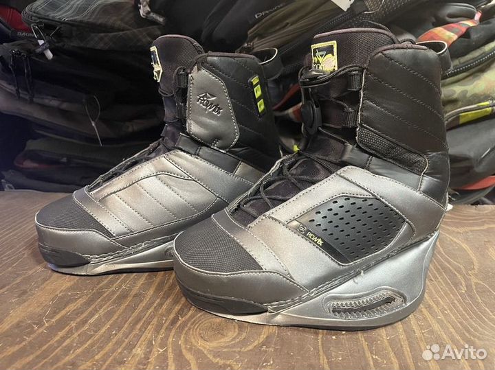 Вейкборд крепления Ronix Cocktail - 40 - 42