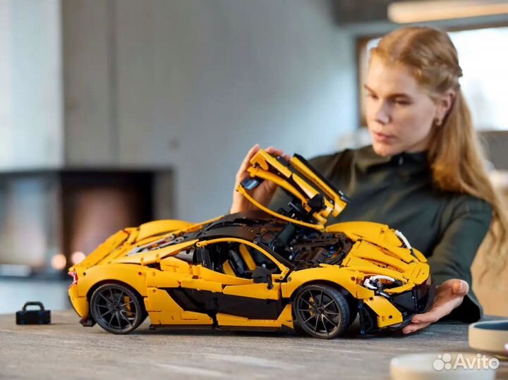 Lego Technic «McLaren P1» (42172)