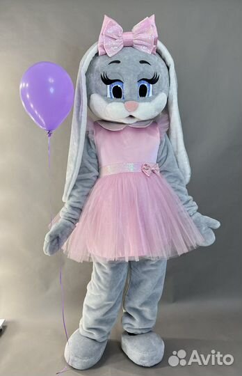 Поздравление от Зайки.Ростовые куклы