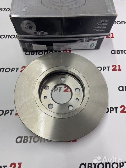 Передние тормозные диски Renault Trafic 3