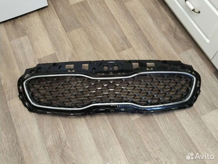 Решетка радиатора KIA Sportage 2016 (86350F1650)