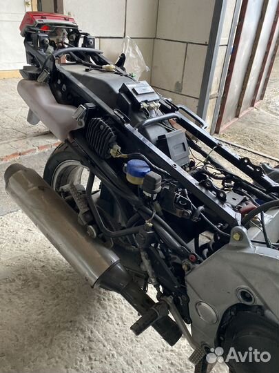 Запчасти kawasaki zzr 400