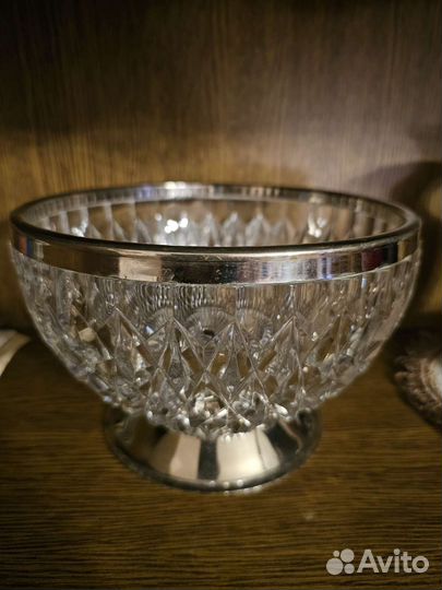 Ваза хрустальная ладья