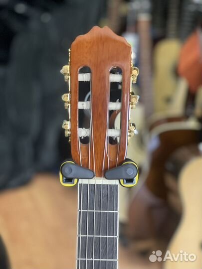 Классическая гитара