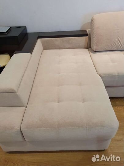 Угловой диван
