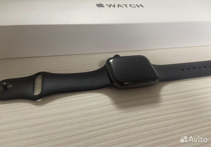 Apple Watch SE 44mm