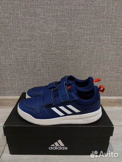Кроссовки adidas р.34