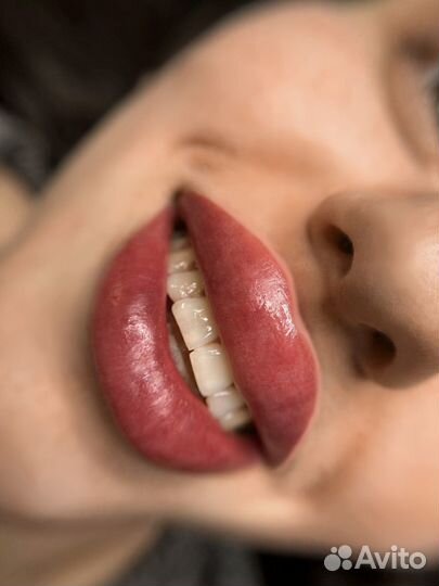 Перманентный макияж бровей и губ