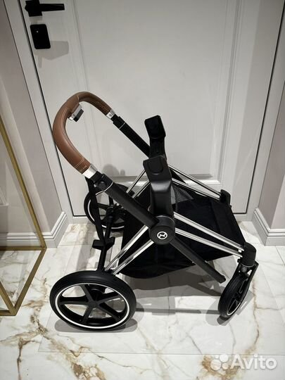 Шасси cybex priam 3