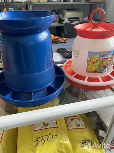 Кормушка для птиц, поилки