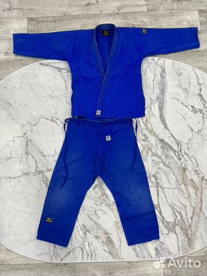 Кимоно для дзюдо mizuno 175