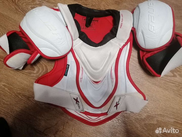 Нагрудник хоккейный bauer jr