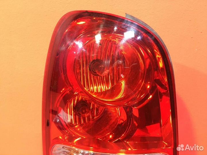 Фонарь для SsangYong Rexton 665925 (Б/У)