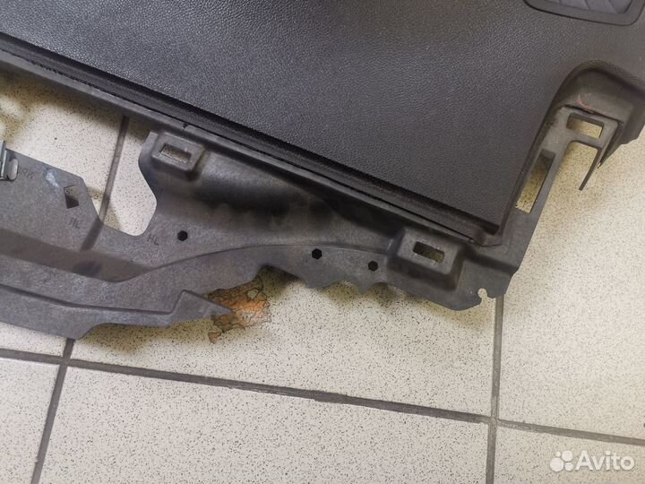 Накладка торпедо верхняя Cadillac Escalade gmt 900