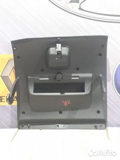 Крышка бардачка Бардачок LADA xray
