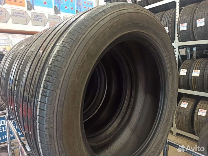 Nitto NT830 225/55 R17