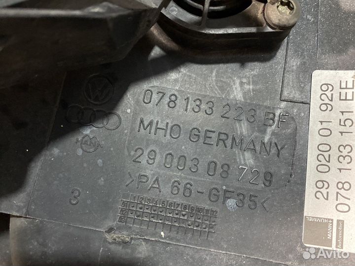 Коллектор впускной Audi A6 2.8л V6