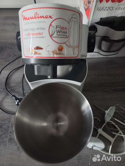 Кухонная машина Moulinex Wizzo QA310110