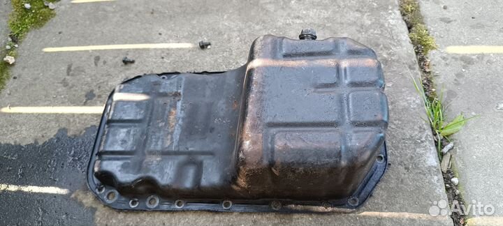 Поддон масляный Lancer 9 4g18