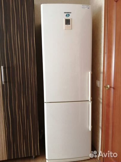 Холодильник Samsung RL-41 ecvb