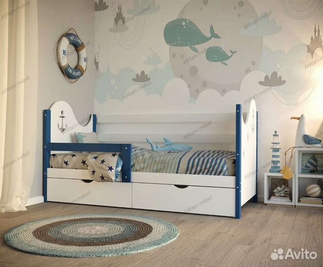 Кровать из массива