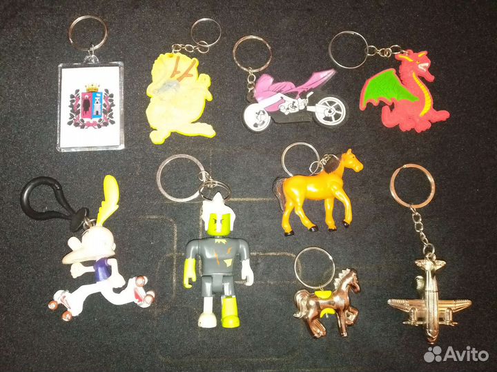 Набор брелоков для ключей. 9шт