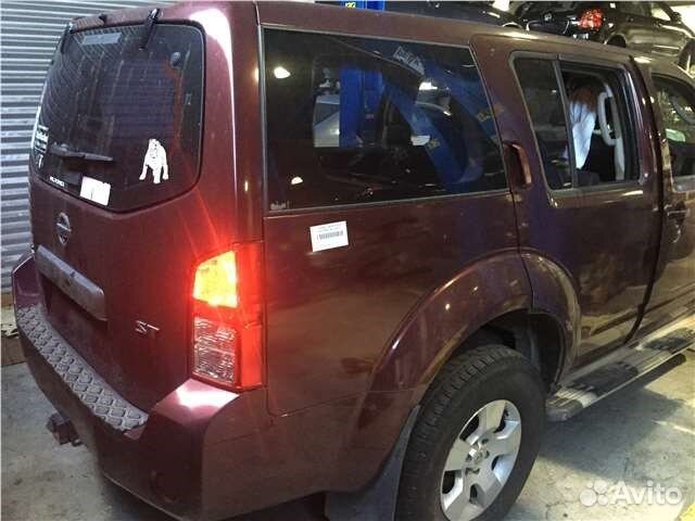 Разбор на запчасти Nissan Pathfinder