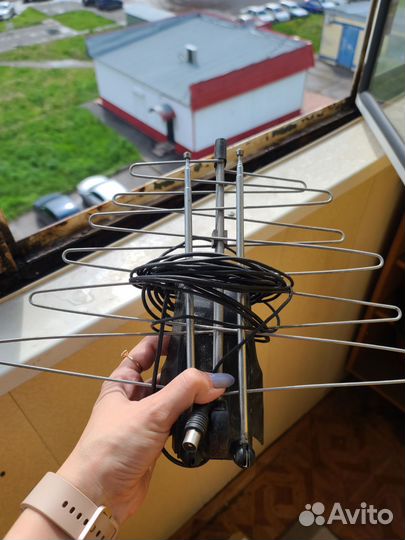 Антенна для тв комнатная
