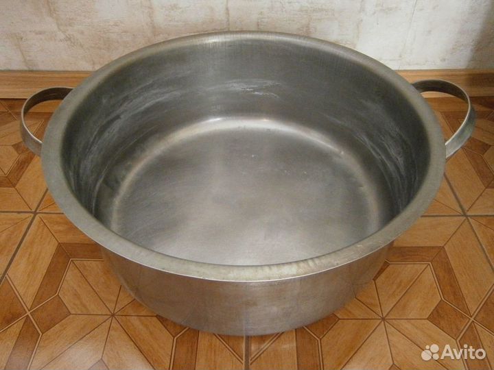 Бак из нержавеющей стали