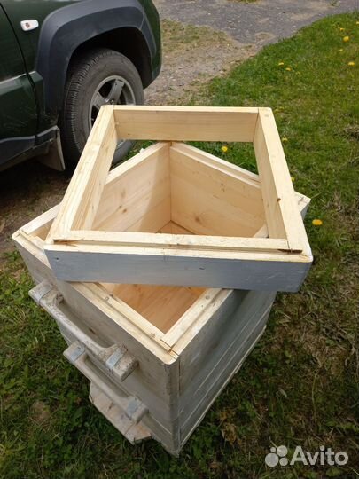 Улей, домик для пчел