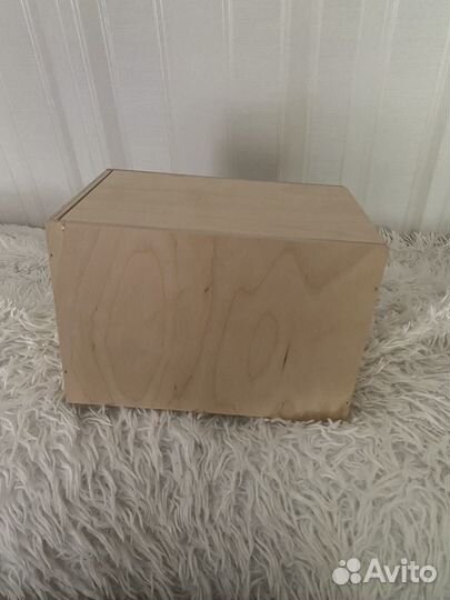 Гнездо для попугаев