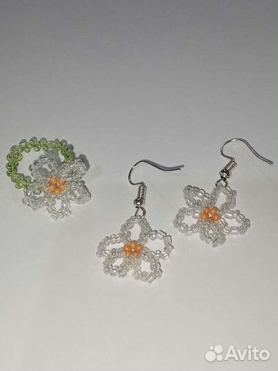 Украшения из бисера ручной работы