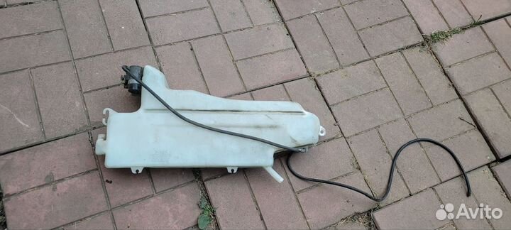 Бачок омывателя Honda Hr-v gh