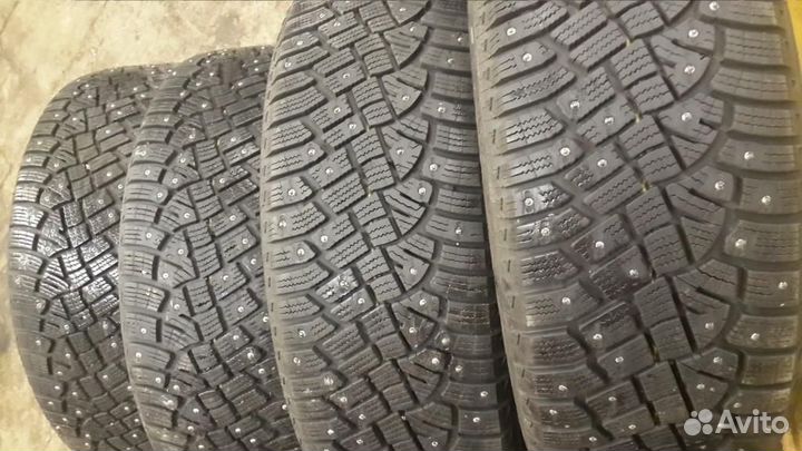 Continental IceContact 2 215/55 R17