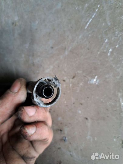 Трубка картерных газов на Jaguar s-type