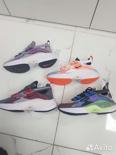 Кроссовки nike женские 39