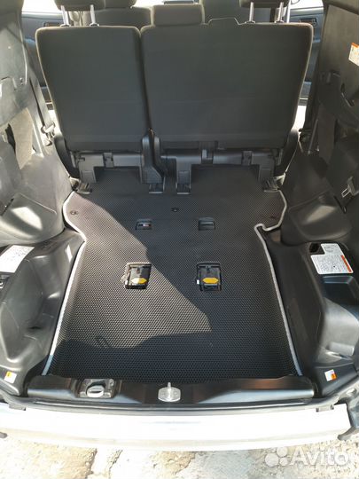 Коврики Эва 3 д с бортиками Тойота Вокси