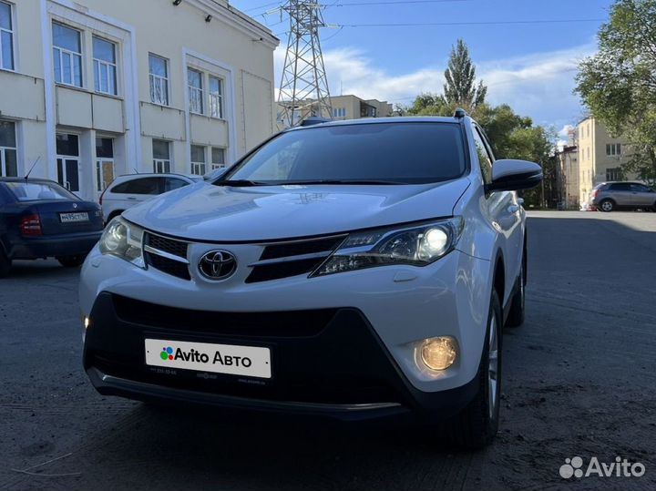 Toyota RAV4 2.0 CVT, 2014, 175 999 км