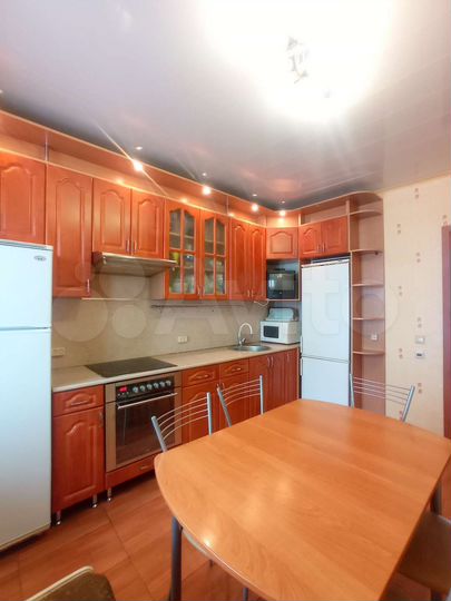 4-к. квартира, 71,1 м², 2/9 эт.