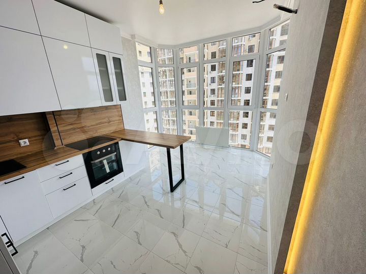 2-к. квартира, 62 м², 8/16 эт.