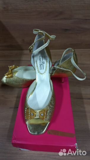 Туфли, босоножки женские 38 размер, Италия