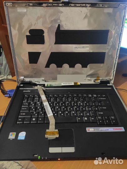 Ноутбук Toshiba