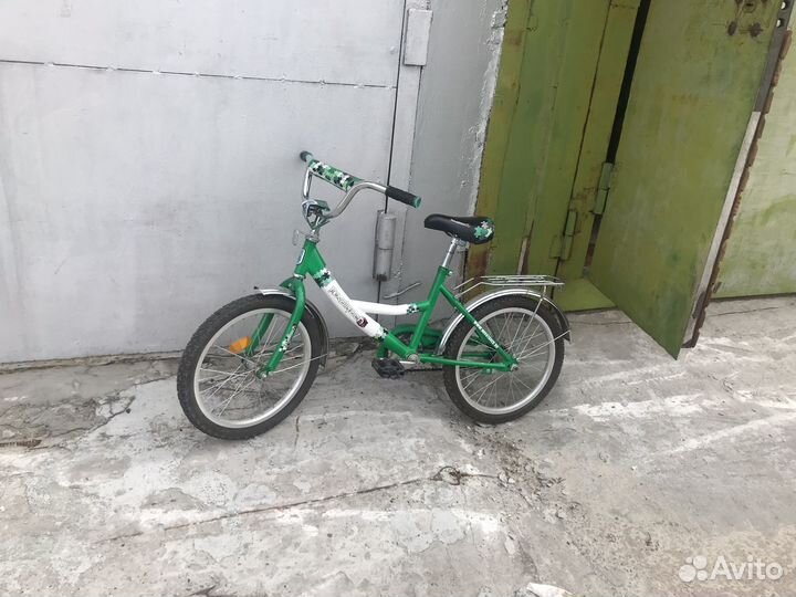 Велосипед бу размер колеса 18х2,125