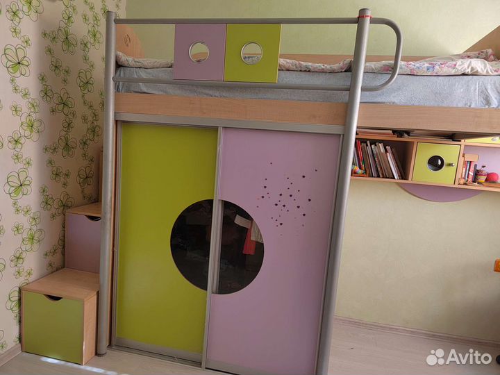 Комплект детской мебели, кровать чердак бу